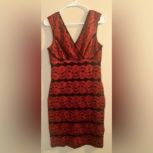 Scarlett Sleeveless Floral Lace Sheath Dress Women Size 10 Red And Black Overlay